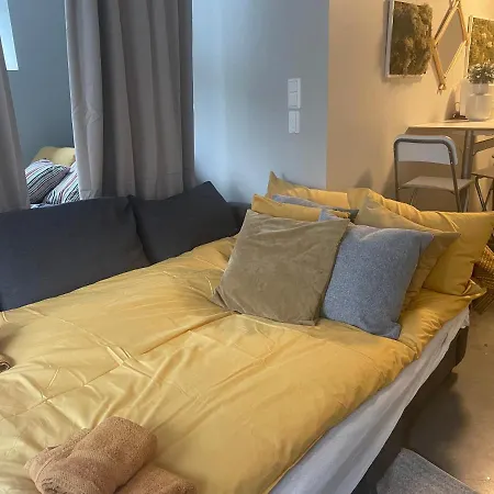 Affittacamere Ny Hybel Leilighet Med Eget Bad Og Egen Inngang *