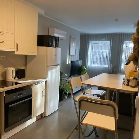 Ny Hybel Leilighet Med Eget Bad Og Egen Inngang Moss